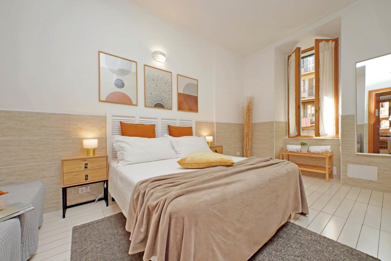 Opera Inn Suites - Rooms And Apartments โรม ภายนอก รูปภาพ