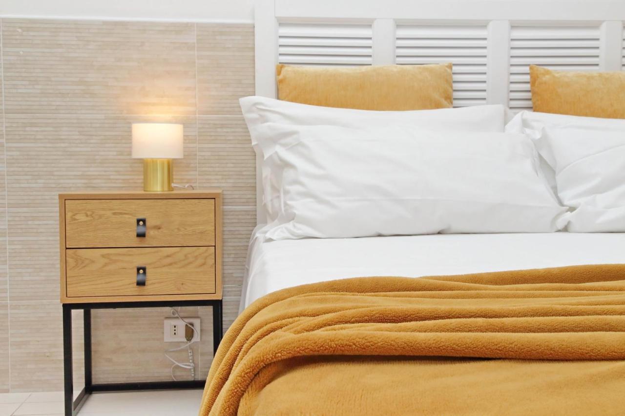 Opera Inn Suites - Rooms And Apartments โรม ภายนอก รูปภาพ