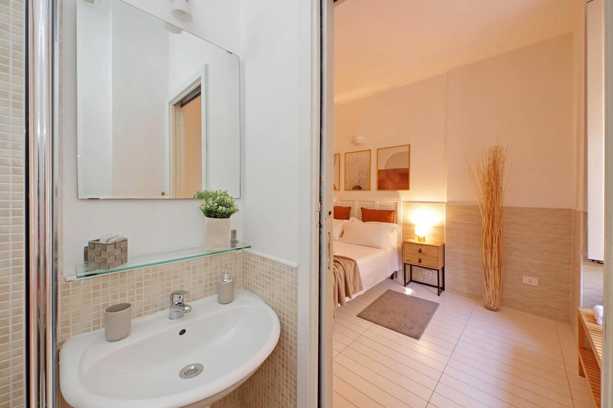 Opera Inn Suites - Rooms And Apartments โรม ภายนอก รูปภาพ
