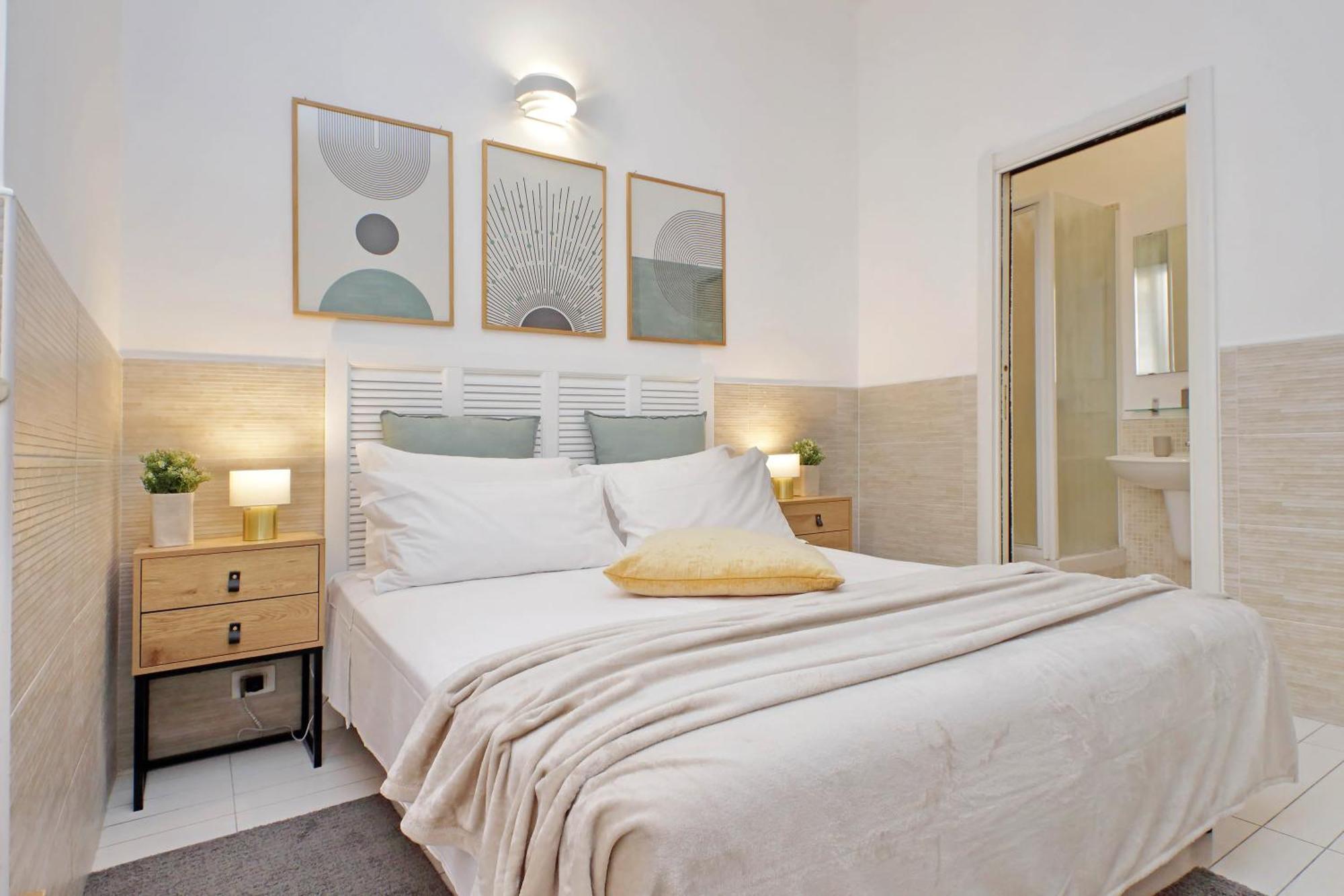 Opera Inn Suites - Rooms And Apartments โรม ภายนอก รูปภาพ